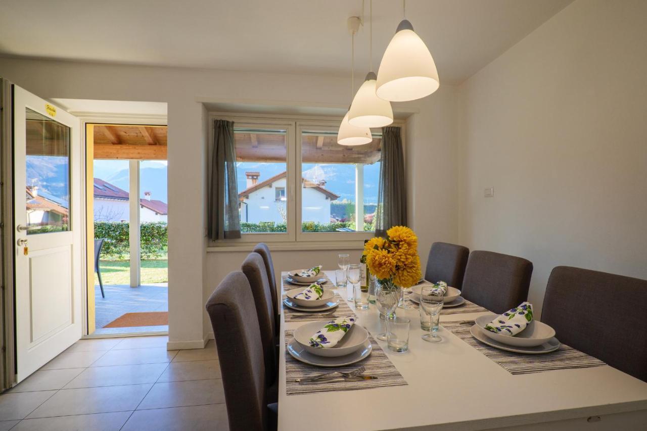 Residence Girasole Casa Gialla Colico Kültér fotó